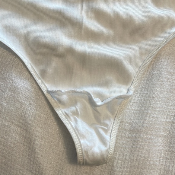 Little Moon Calanthe bodysuit - Picture 4 of 5